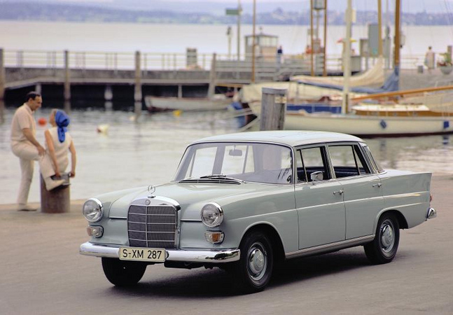 Mercedes-Benz 230 Mercedes-Benz 230