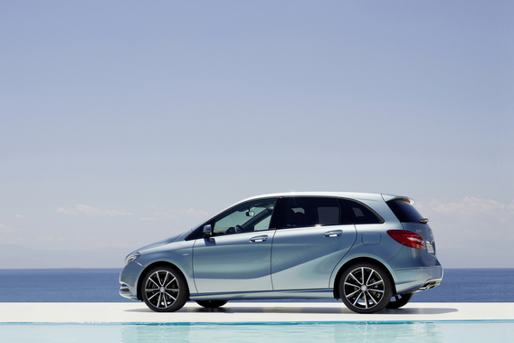 Mercedes Benz B 220 4matic 1 Photo Autoviva Com