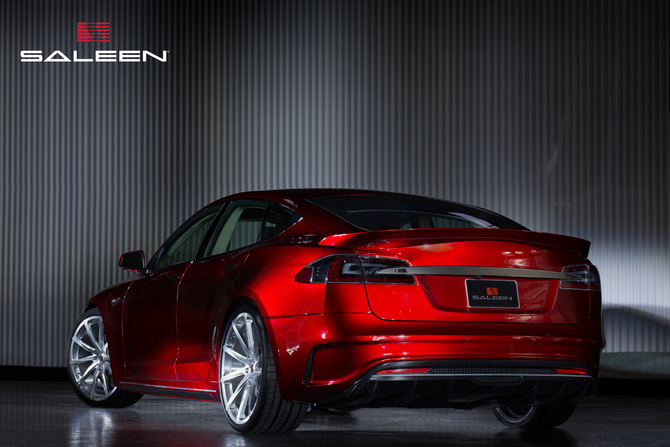 Saleen FOURSIXTEEN Saleen FOURSIXTEEN