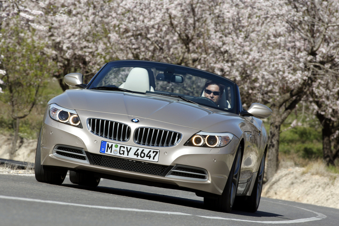 BMW Z4 sDrive20i BMW Z4 sDrive20i