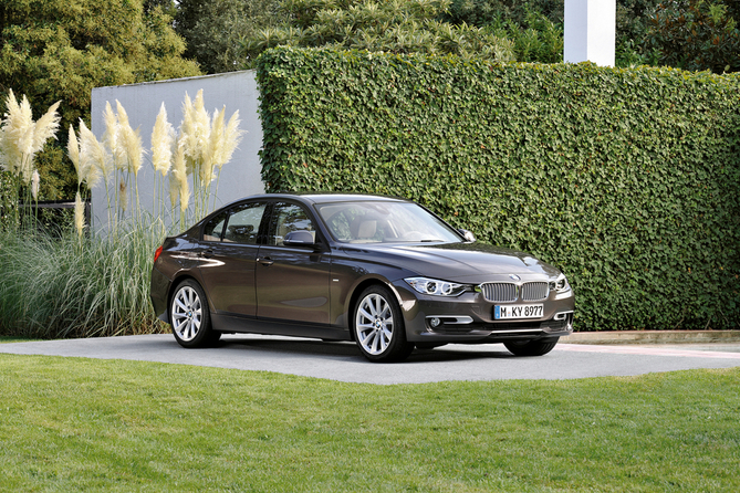 BMW 335i BMW 335i
