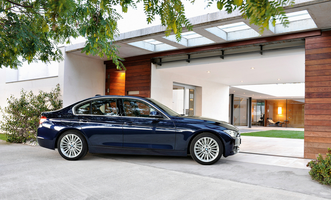 BMW 335i BMW 335i
