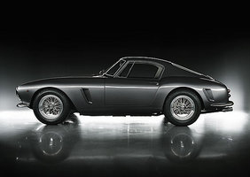 http://img.ffffound.com/static-data/assets/6/c54fd61bc19013441c1f5e00e8b13f8e4dbffde6_m.jpg