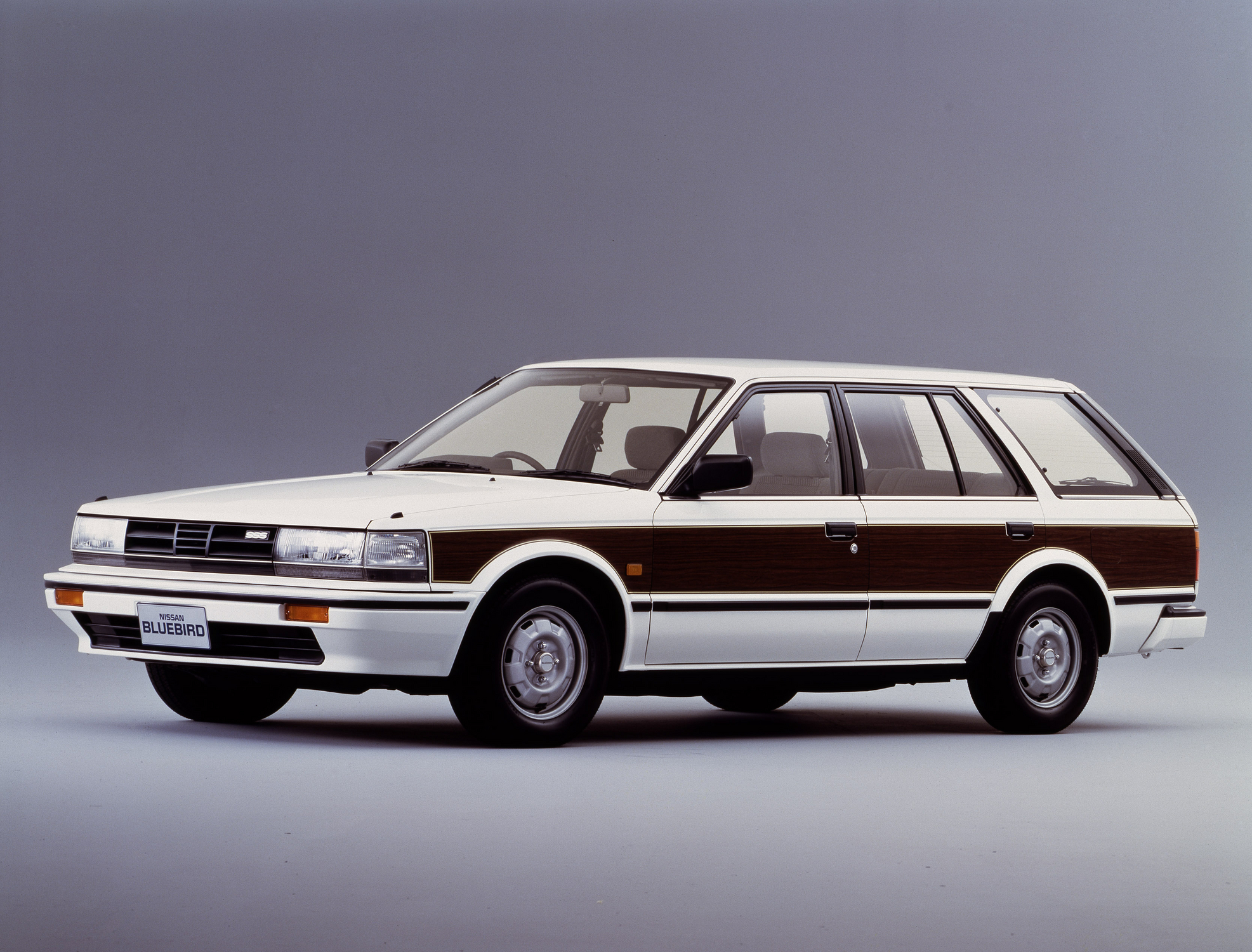 Nissan bluebird картинки