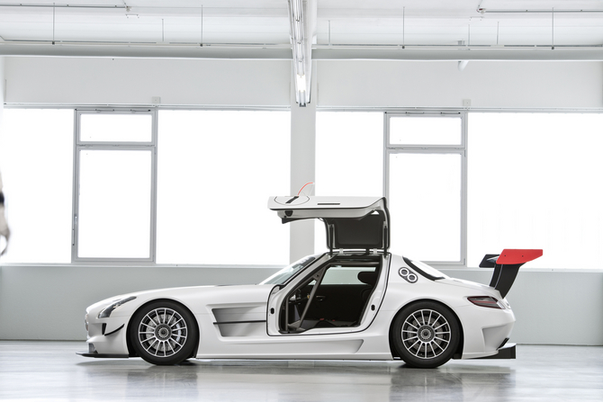 Mercedes-Benz SLS AMG GT3 Mercedes-Benz SLS AMG GT3