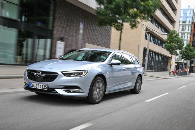 Opel Insignia Sports Tourer 1.6 Turbo D ECOTEC Business Edition