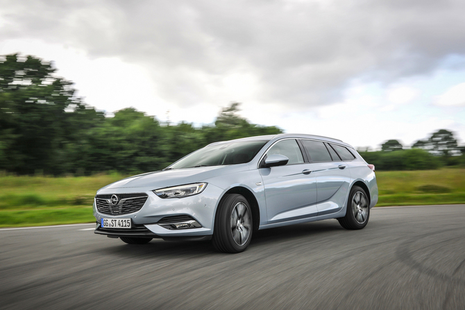 Opel Insignia Sports Tourer 1.6 Turbo D Selective