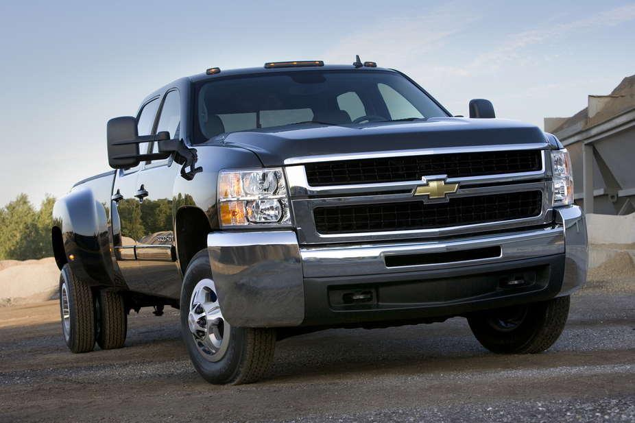 Chevrolet Silverado 3500HD Regular Cab 4WD Work Truck Long Box DRW
