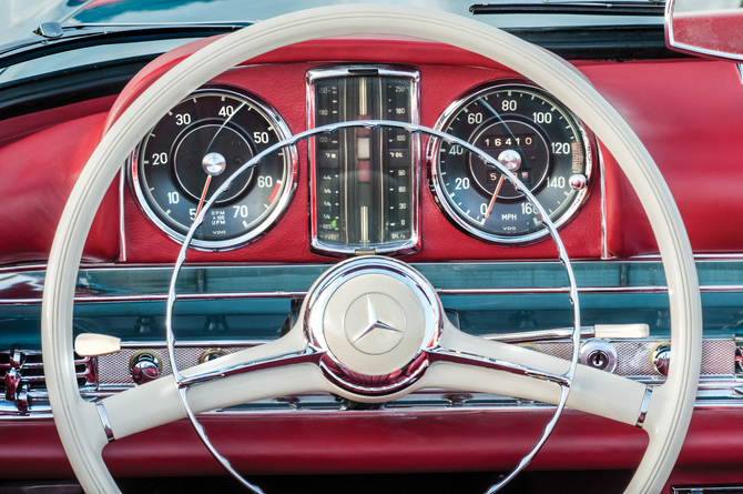 Mercedes-Benz 300 SL Roadster Mercedes-Benz 300 SL Roadster