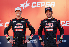 Jean-Eric Vergne welcomes Daniel Kvyat to Toro Rosso