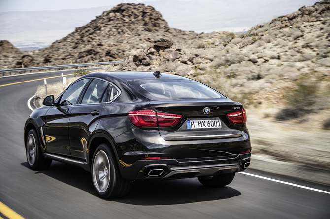 BMW X6 xDrive50i BMW X6 xDrive50i