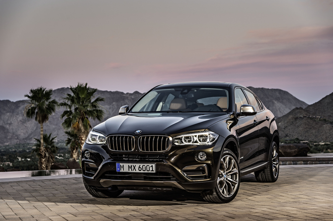 BMW X6 xDrive50i BMW X6 xDrive50i