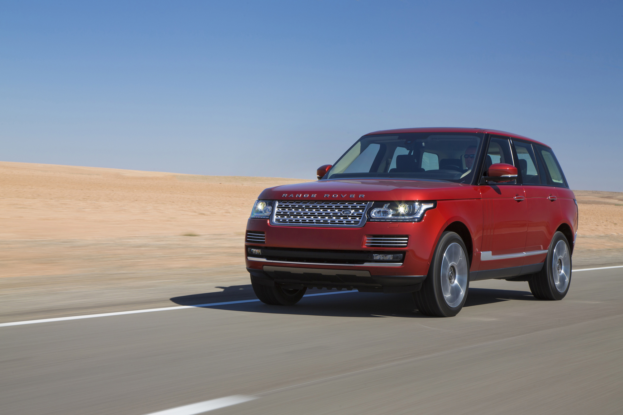 Range rover обзор. Рендж Ровер 2013 года. Range Rover 2012. Range Rover 1970. Land Rover range Rover Morocco.