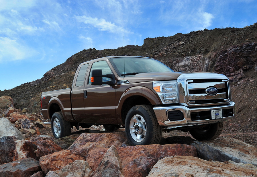 Ford F-Series Super Duty F-250 156-in. WB XL Styleside Crew Cab 4x4