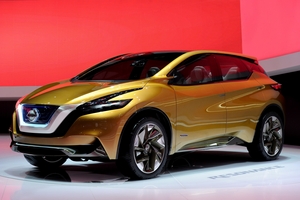 Nissan showed the Resonance in Geneva to preview the Rogue's look