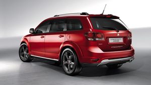 Fiat Freemont is available with the 140hp 2.0 MultiJet II and the 170hp 2.0 MultiJet II