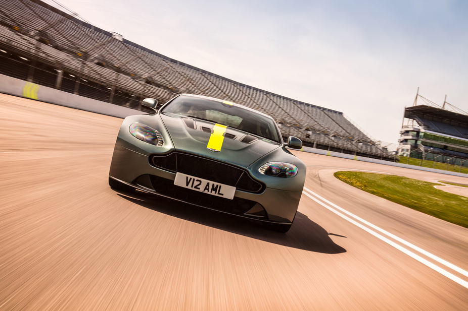 Aston Martin Vantage AMR V12