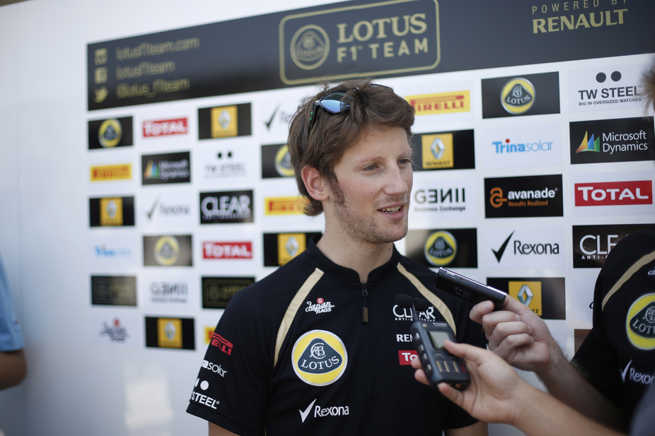 Grosjean briefly raced for Renault in 2009 to take over for Nelson Piquet Jr.