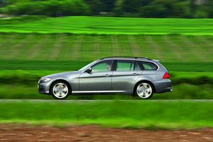 BMW 325i Touring Edition Lifestyle