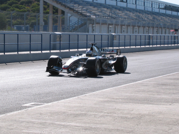 McLaren MP4-19 Mercedes McLaren MP4-19 Mercedes