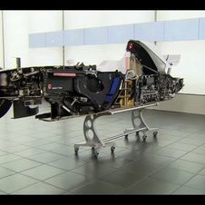 They even cut the engine, transmission and clutch in half