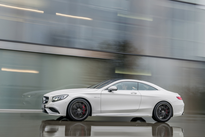 Mercedes-Benz S63 AMG Coupé Mercedes-Benz S63 AMG Coupé