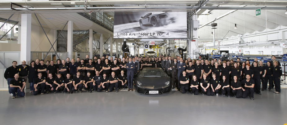 The 2,000th Aventador will go to a buyer in the US