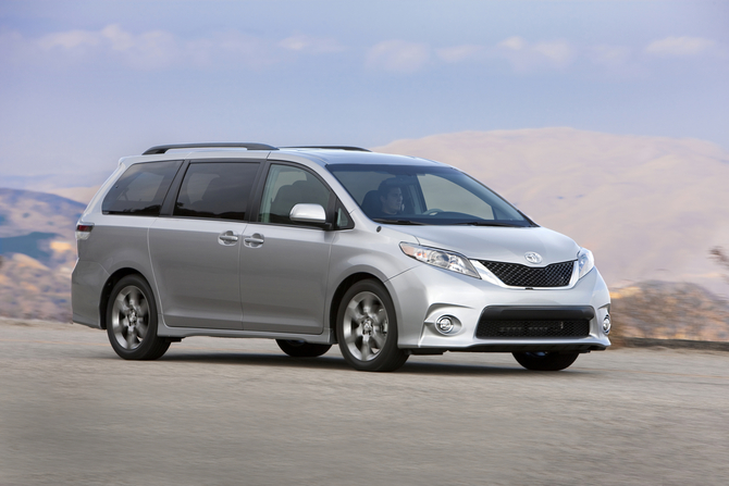 Toyota Sienna SE FWD V6 Toyota Sienna SE FWD V6