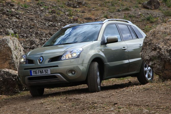Renault Koleos 2.5 16V 170 Expression 4x4 Renault Koleos 2.5 16V 170 Expression 4x4