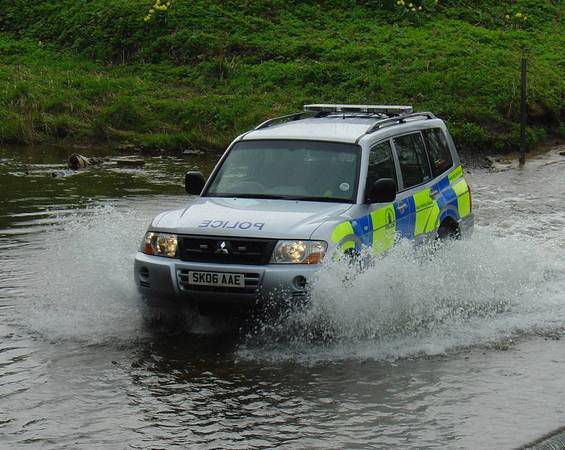 Mitsubishi Shogun Police car Mitsubishi Shogun Police car