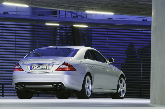 Mercedes-Benz CLS 55 AMG Mercedes-Benz CLS 55 AMG