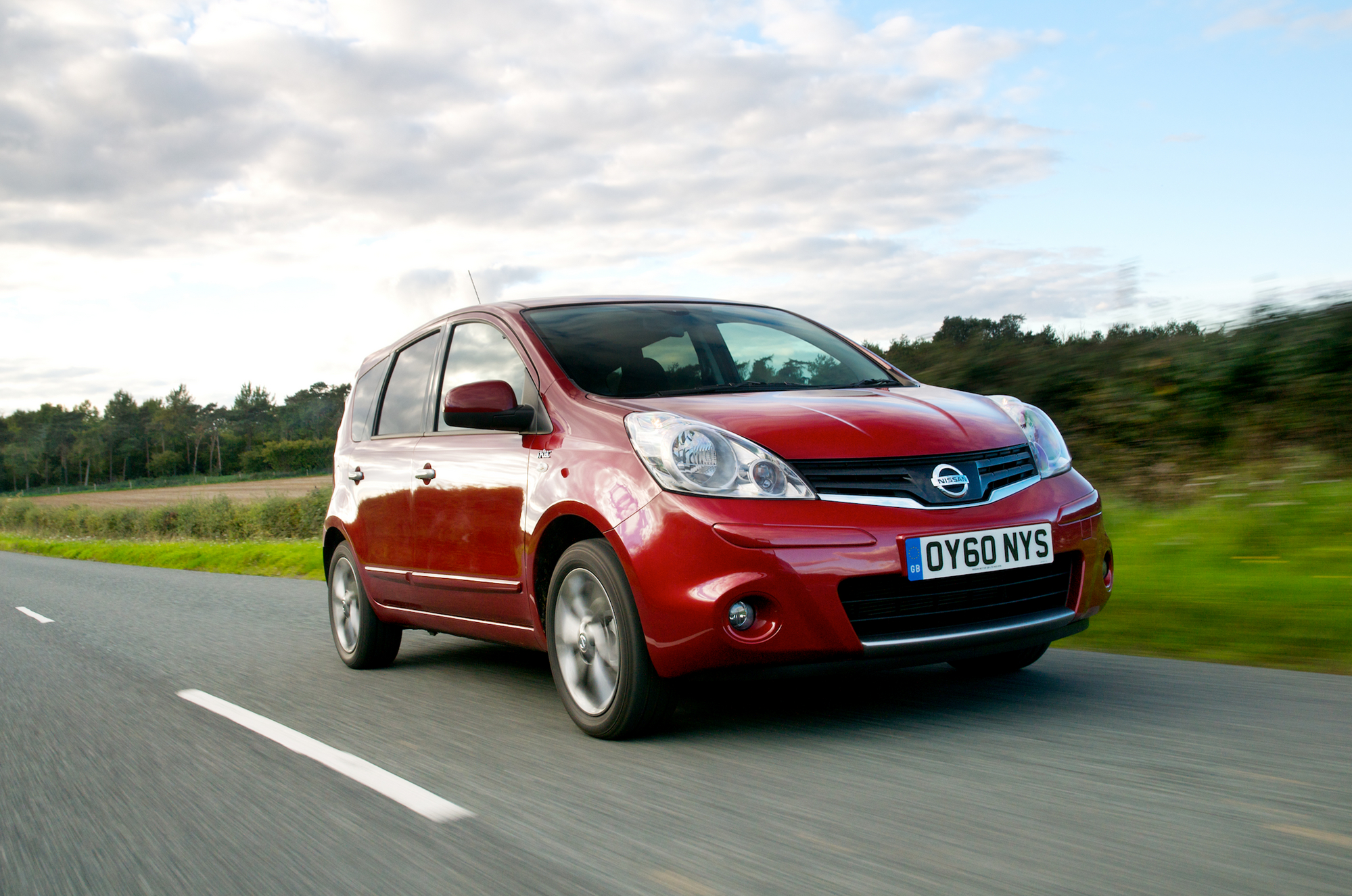 Nissan note e11. Nissan Note. Nissan Note e11 2012. Nissan Note 2013. Nissan Note e11 2013.