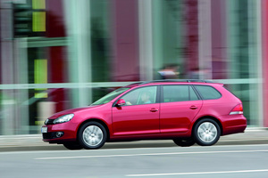 Volkswagen Golf VI Variant 1.6l TDI 105cv DPF Highline DSG7v