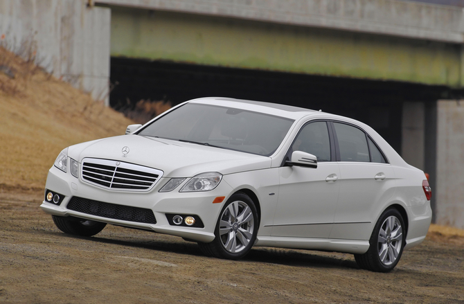 Mercedes-Benz E-Class E350 BlueTEC Sedan (USA) Mercedes-Benz E-Class E350 BlueTEC Sedan (USA)