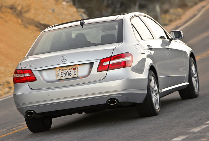 Mercedes-Benz E-Class E350 Sedan (USA) Mercedes-Benz E-Class E350 Sedan (USA)