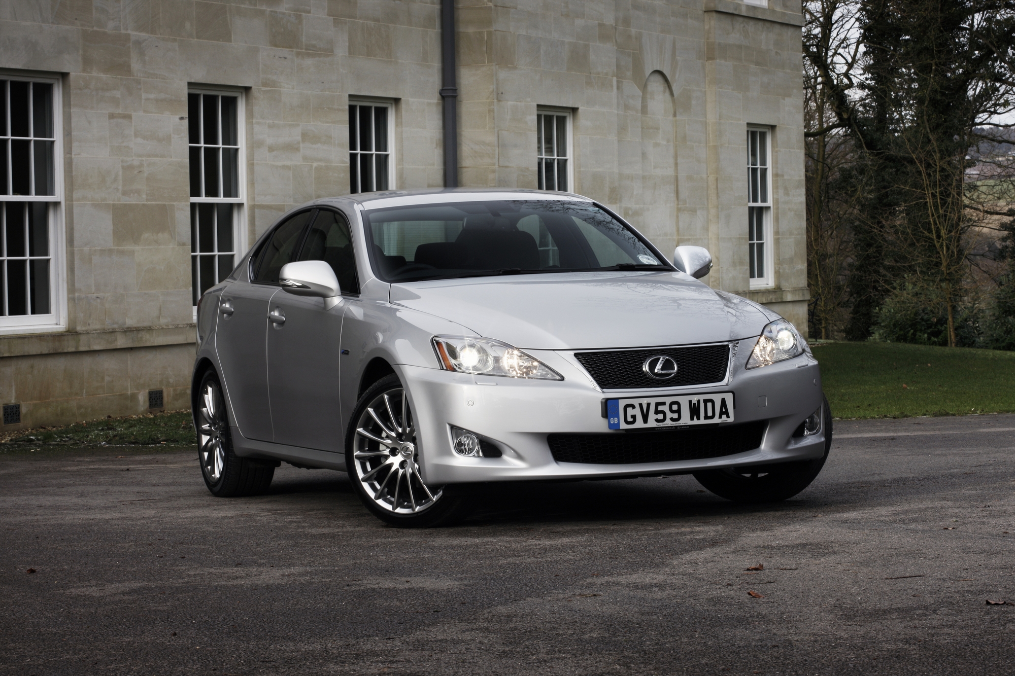Lexus is 250 скрытые функции