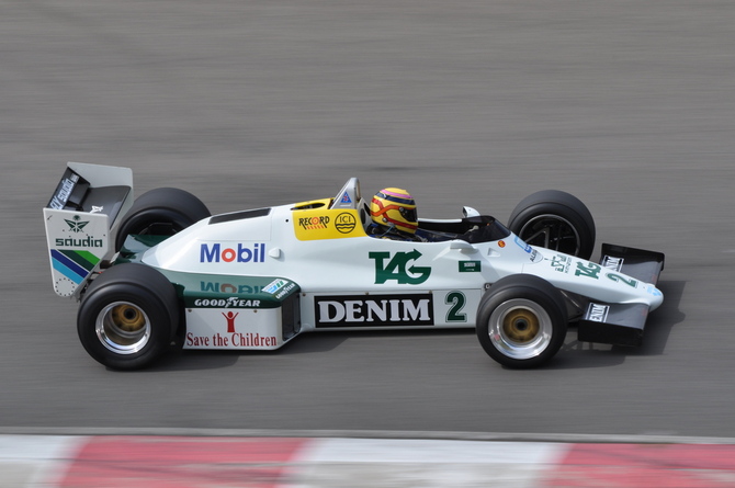 Williams FW08 Williams FW08