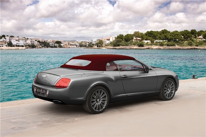 Bentley Continental GTC Speed Bentley Continental GTC Speed
