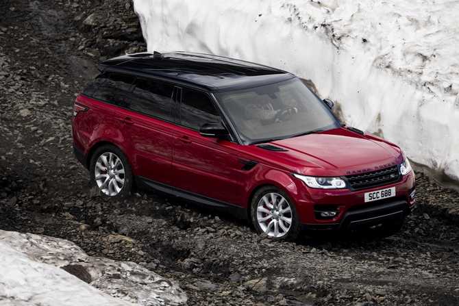 Land Rover Range Rover Sport 2.0 SD4 HSE Land Rover Range Rover Sport 2.0 SD4 HSE