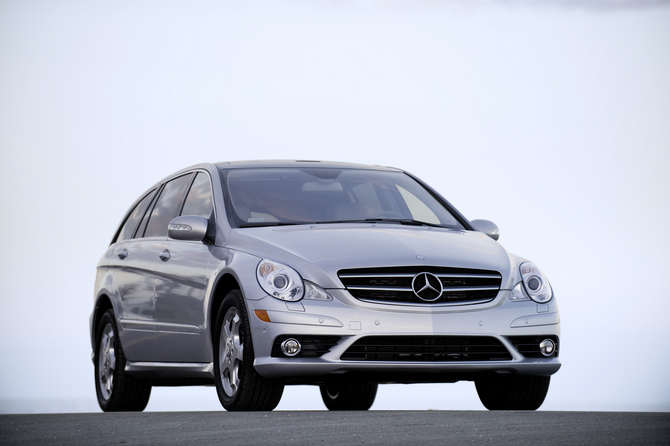 Mercedes-Benz R 320 BlueTEC Mercedes-Benz R 320 BlueTEC