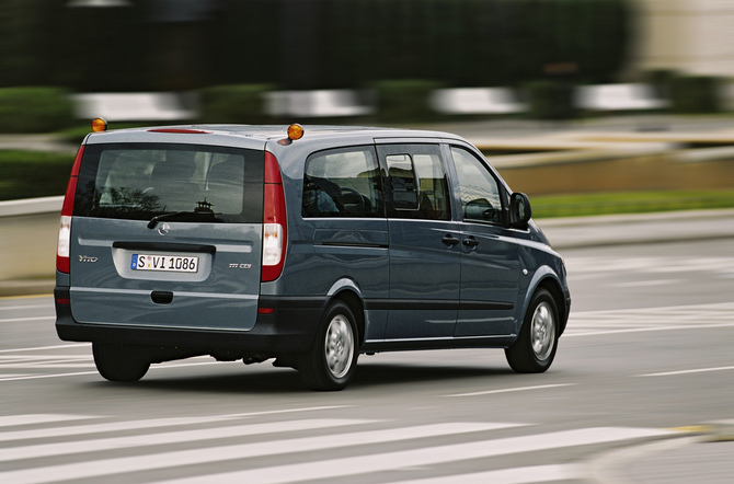 Mercedes-Benz Vito Combi Longo 115CDI/34 9L. Mercedes-Benz Vito Combi Longo 115CDI/34 9L.