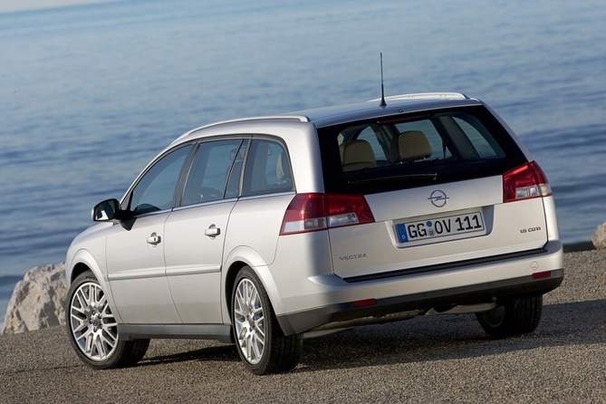Opel Vectra Caravan 1.9 CDTi Opel Vectra Caravan 1.9 CDTi