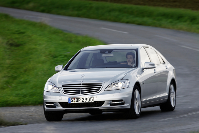 Mercedes-Benz S 350 4Matic BlueTEC Auto Longo (FL) Mercedes-Benz S 350 4Matic BlueTEC Auto Longo (FL)