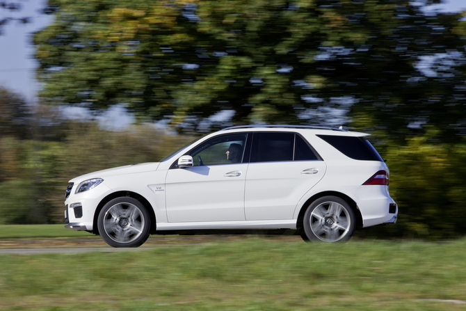 Mercedes-Benz ML63 AMG Performance Package Mercedes-Benz ML63 AMG Performance Package