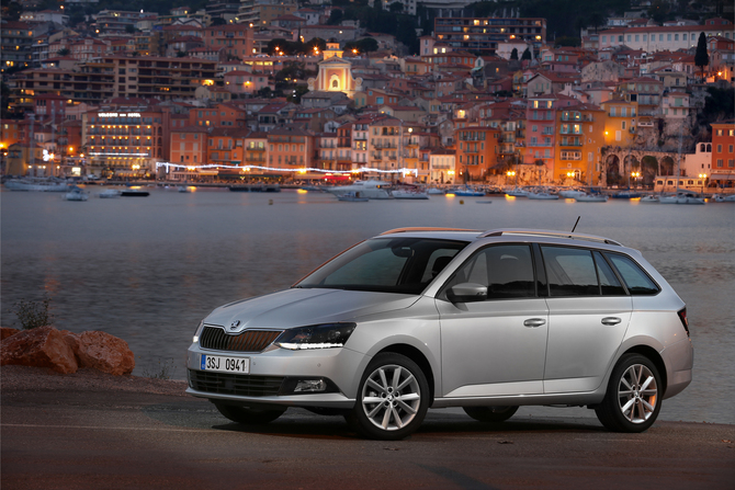 Skoda Fabia Break 1.0 TSI Active Plus Skoda Fabia Break 1.0 TSI Active Plus