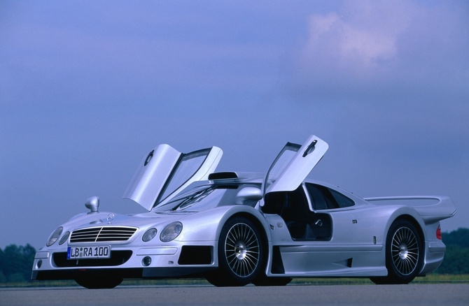 Mercedes-Benz CLK-GTR Mercedes-Benz CLK-GTR
