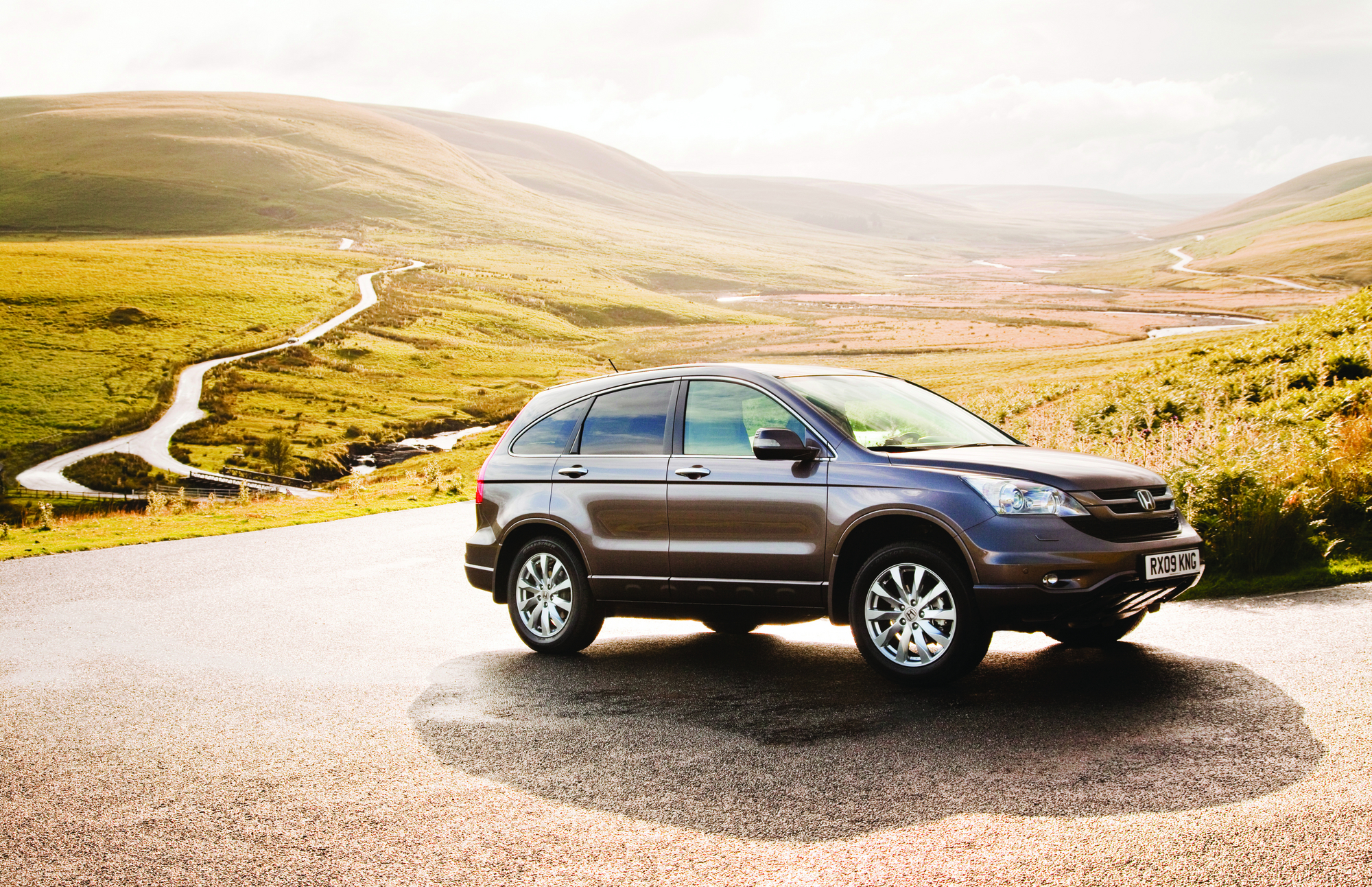 Срв 3 рестайлинг. Honda CR-V 3 2010. Honda CRV 2010 Wallpaper. Honda CRV Модельный ряд 2010. Хонда СРВ 3 поколение тест драйв.