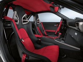 911 GT2 RS: the fastest and most powerful Porsche ever