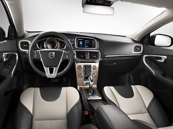 Volvo V40 Cross Country Volvo V40 Cross Country