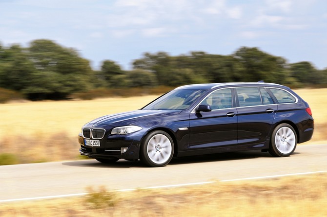 BMW 523i Touring Automatic BMW 523i Touring Automatic